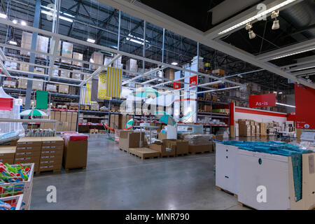 Portland, Oregon - 14. Mai 2018: Innenraum der Ikea. IKEA ist der weltweit grösste Möbel Einzelhändler. Stockfoto