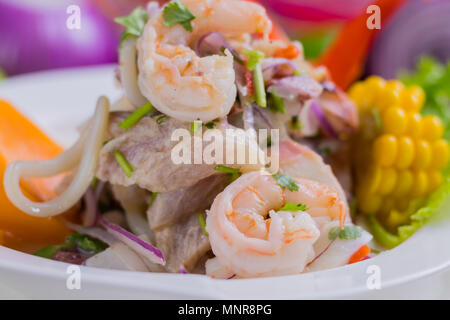 Peruanische Küche: Fisch ceviche Stockfoto