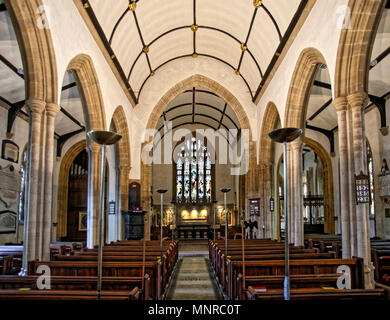 Der Bau der St. Peters Kirche, Dorchester, Dorset, stammt weitgehend aus der Mitte des fünfzehnten Jahrhunderts, deutlich in 1856-7 durch J Hicks wiederhergestellt. Stockfoto