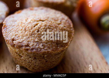 Mini Kuchen mit Karotte und Zimt. Dessert Konzept. Stockfoto