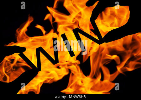 Vintage Karten auf Feuer. casino Konzept. Stockfoto