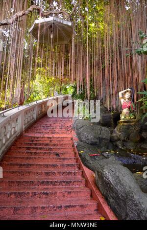 Treppen zu Wat Saket, Der goldene Berg Tempel in Bangkok, Thailand Stockfoto