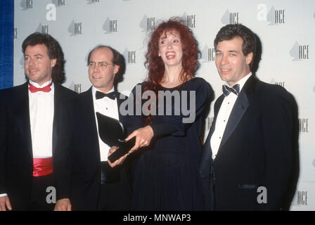 LOS ANGELES, Ca - 13. Januar: (L-R) Schauspieler Stanley Livington, Don Grady, Schauspielerin Shelley Duvall und Barry Livingston die 12. jährlichen nationalen CableACE Award am 13 Januar, 1991 Teilnahme an der Wiltern Theater in Los Angeles, Kalifornien. Foto von Barry King/Alamy Stock Foto Stockfoto