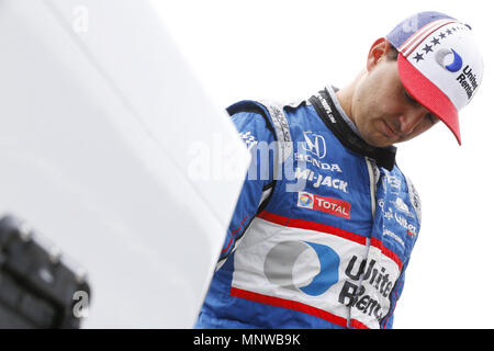 Indianapolis, Indiana, USA. 19 Mai, 2018. GRAHAM RAHAL (15) in den Vereinigten Staaten bereitet während der ''Bump Tag' zu 'für die Indianapolis 500 auf dem Indianapolis Motor Speedway in Indianapolis, Indiana, qualifizieren. Quelle: Chris Owens Asp Inc/ASP/ZUMA Draht/Alamy leben Nachrichten Stockfoto