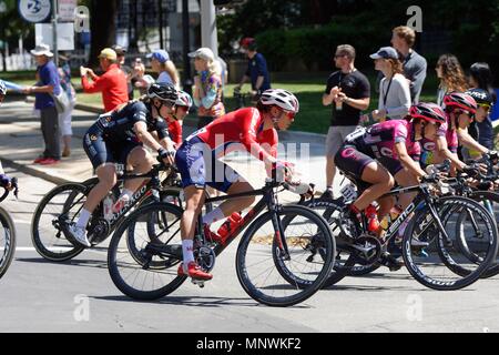 Sacramento, USA. 19. Mai 2018. Männer Amgen Tour von Kalifornien Phase 7 Gesamt: 44 Meilen die Schaltung der Frauen Stufe 3 Stromkreis 20 Runden um die Sacramento Downtown. Kredit: Kredite: Andy Andy Li Li/Alamy leben Nachrichten Stockfoto