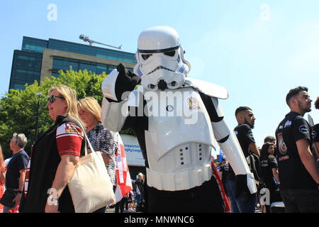 Newcastle upon Tyne, Großbritannien. 19 Mai, 2018. Rugby League Fans in Scharen zu St James' Park Für Dacia magische Wochenende. Quelle: David Whinham/Alamy leben Nachrichten Stockfoto