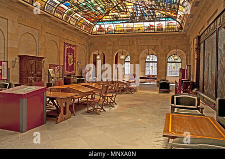 Gernika (Guernica) Parlament, die Montage Haus, Glasfenster, Vizcaya, Baskenland, Spanien; Stockfoto