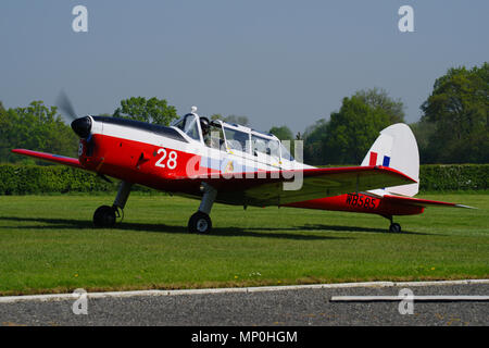 De Havilland Canada Chipmunk T.10 WB585, G-AOSY, in Old Warden, Bedfordshire, Stockfoto