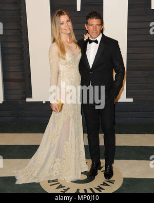 Nicole Kimpel, Antonio Banderas 250 Ankunft in der Vanity Fair Oscar Party 2016 am Schauspielhaus in Los Angeles. 28. Februar 2016. Nicole Kimpel, Antonio Banderas 250 - - - - - - - - - - - - - Red Carpet Event, Vertikal, USA, Filmindustrie, Prominente, Fotografie, Bestof, Kunst, Kultur und Unterhaltung, Topix Prominente Fashion/Vertikal, Besten, Event in Hollywood Leben - Kalifornien, Roter Teppich und backstage, USA, Film, Stars, Film Stars, TV Stars, Musik, Promis, Fotografie, Bestof, Kunst, Kultur und Unterhaltung, Topix, Vertikal, Familie vom Jahr, Stockfoto