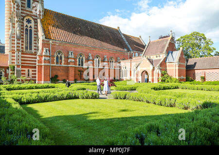 Die Gedenkstätte Grabstätte bei Stanbrook Abbey, Worcestershire Stockfoto