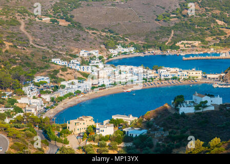 Panoramablick auf die Bucht von Kapsali Kythera Insel in Griechenland Stockfoto
