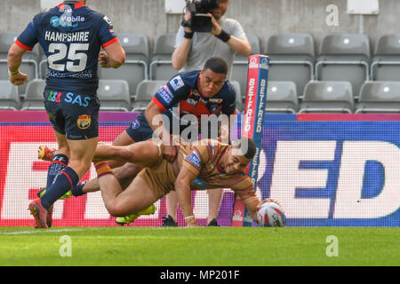 Newcastle, UK. 20. Mai 2018. Betfred Super League Magic Wochenende, Wakefield Trinity v Huddersfield Riesen; Darnell McIntosh von Huddersfield Riesen scores versuchen Credit: Aktuelles Bilder/Alamy leben Nachrichten Stockfoto