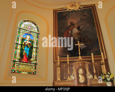 . Elsass, Bas-Rhin, Offenheim, Église Saint-Arbogast (PA 67000977 00085199, IA). Maître-autel (XVIIIe): Dieses Objekt befindet sich in der Basis Palissy, Datenbank der Französische Möbel Erbe des französischen Kulturministeriums indiziert, unter der Referenz IM 67009954. Brezhoneg | Deutsch | English | Español | English | Deutsch | Français | Magyar | Italiano | Plattdüütsch | Português | +/- Tableau t Arbogast" (Inconnu, huile sur toile, 540cm de Haut, XVIIIe): Dieses Objekt befindet sich in der Basis Palissy, Datenbank der Französische Möbel Erbe des französischen Kulturministeriums indiziert, unter der Referenz I Stockfoto