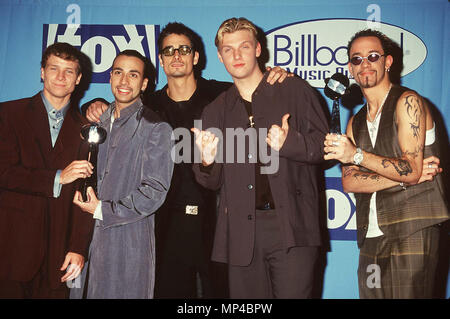 Backstreet Boys BoysBackstreet Ereignis in Hollywood Leben - Kalifornien, Red Carpet Event, USA, Filmindustrie, Prominente, Fotografie, Bestof, Kunst, Kultur und Unterhaltung, Topix prominente Mode, Besten, Hollywood Leben, Event in Hollywood Leben - Kalifornien, backstage Trophäe, Auszeichnungen zeigen, Film Stars, TV Stars, Musik, Promis, Topix, Bestof, Kunst, Kultur und Unterhaltung, Fotografie, Anfrage tsuni@Gamma-USA.com, Kredit Tsuni/USA, 1993-1994 -1995-1996 -1997-1998-1999 Stockfoto