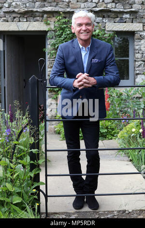 Phillip Schofield besucht die Willkommen in Yorkshire Garten auf Hauptstraße, während die Presse Tag für die diesjährige RHS Chelsea Flower Show im Royal Hospital Chelsea, London. Stockfoto