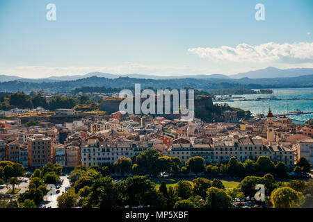 KERKYRA Insel Korfu, Griechenland. Panoramablick auf die Altstadt von Korfu. UNESCO-Weltkulturerbe und die Neue Festung. Foto von der alten Festung. Stockfoto