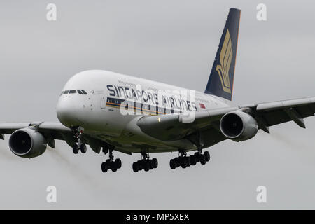 Singapore Airlines Airbus A380-Landung am Flughafen London Heathrow Stockfoto