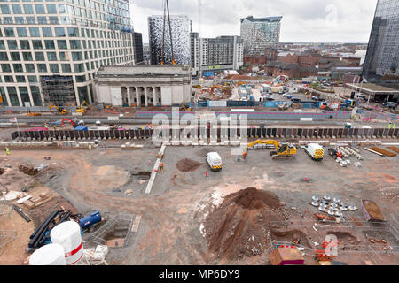 Bauarbeiten in Centenary Square, Birmingham. Die Aussicht ist aus der Bibliothek von Birmingham. Stockfoto