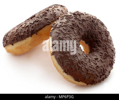 Schokolade donuts isoliert auf weißem Hintergrund Stockfoto