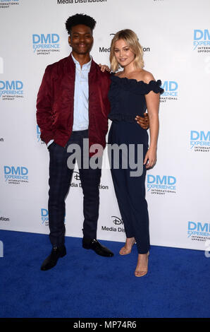 Burbank, CA. 20 Mai, 2018. Aubrey Joseph, Olivia Holt am Disney ABC International Upfront, Walt Disney Studios, Burbank, Kalifornien am 20. Mai 2018. Quelle: David Edwards/Medien Punch/Alamy leben Nachrichten Stockfoto