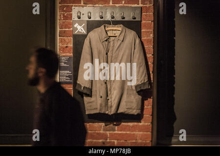 Moskau, Moskau, Russland. 17 Mai, 2018. Jacke für Gulag-Häftlinge in einer Ausstellung des Gulag History Museum in Moskau. Credit: Celestino Arce/ZUMA Draht/Alamy leben Nachrichten Stockfoto