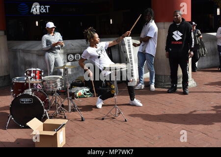 Street Drummer in Chinatown, Washington, DC Stockfoto