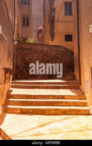 die schöne Allee von Castelsardo alte Stadt - Sardinien - Italien Stockfoto