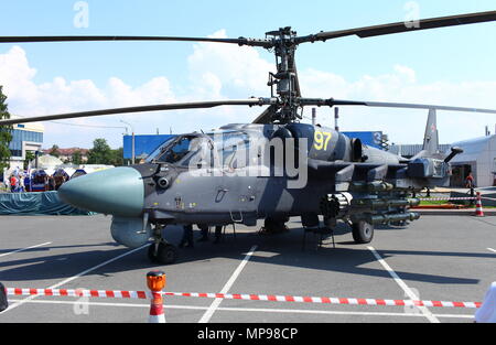 St. Petersburg Russland Jule 5, 2013 Kampfhubschrauber Ka-52 Alligator Stockfoto