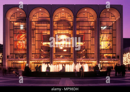 Historische MUSIK 1988 Hall im Lincoln Center KONZERTSÄLE MANHATTAN NEW YORK CITY USA Stockfoto