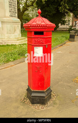 Viktorianische Penfold Typ Post Box Stockfoto