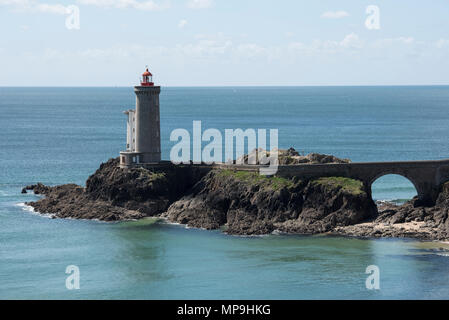 Phare du Diable ist ein Leuchtturm in der Nähe der Stadt Brest, Bretagne, Frankreich. Stockfoto