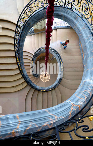 Treppe schmiedeeisernen Arbeiten von Jean Lamour, Musée des Beaux-Arts / Museum der Bildenden Künste, Nancy, Meurthe-et-Moselle, Lorraine, Frankreich Stockfoto