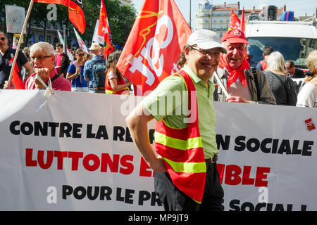 Lyon, Frankreich, 22. Mai 2018: Die von Gewerkschaften genannt, Beamte werden gesehen, wie sie in den Straßen von Lyon (Zentral-ost-Frankreich), am 2. Mai Stockfoto