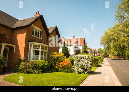 Wohneigentum in Bournville Village, Birmingham, Großbritannien Stockfoto