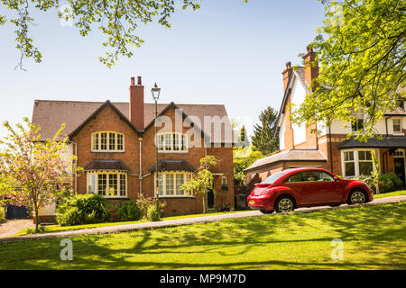 Wohneigentum in Bournville Village, Birmingham, Großbritannien Stockfoto