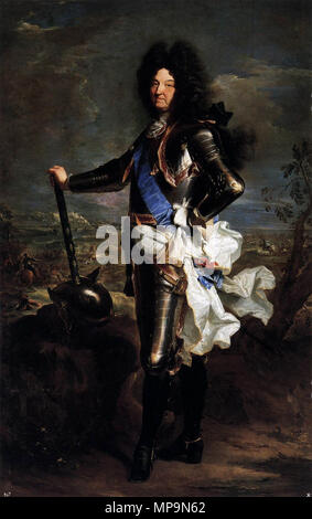 '' Portrait von Louis XIV. von Frankreich (1638-1715). Español: Retrato del rey Luis XIV de Francia (1638-1715), Que fue hijo del rey Luis XIII de Francia y de la Reina Ana de Österreich. El monarca aparece de cuerpo entero, con armadura completa, Delante de un Campo de Batalla, acentuando su aspecto Militar. El bastón de Mando, en el que se ven Las Flores de lis Como símbolo heráldico de los Borbones y La Banda Azul de la Orden del Saint-Esprit completan la Fuerte retórica de poder y Caridad que se aprecia en el retrato. El lienzo, cuyo Fondo de Batalla está realizado por Joseph Parrocel (1646-1704), Stockfoto