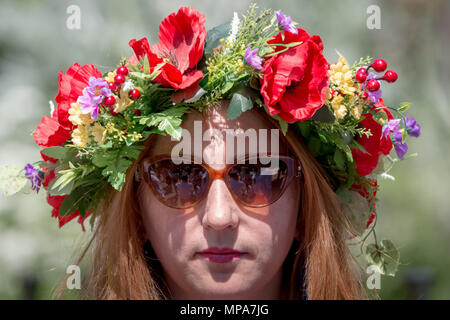 Jährliche Vyshyvanka März. Hunderte von britischen Ukrainer Rally und März in traditionellen nationalen besticktes Kleid angezogen. Stockfoto