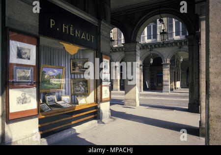 1988 historische KUNST GALERIE SHOP FRONT Arkaden der Rue de Rivoli, Paris, Frankreich Stockfoto