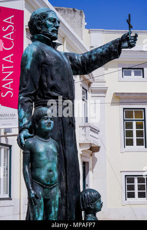 Statue, Santa Casa da Misericordia, Lissabon, Portugal Stockfoto