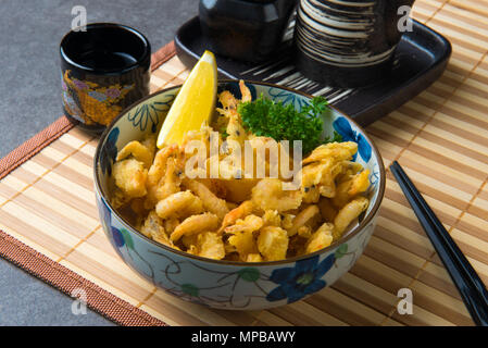 Koebi karaage Japanische frittierte kleine Garnelen Stockfoto