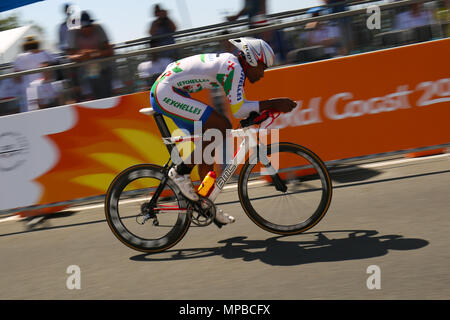 GOLD COAST, AUSTRALIEN - 10 April: Christopher GERRY (SEY) sprintet von Anfang an in die einzelnen Radfahren Time Trial am 10. April 2018 Stockfoto