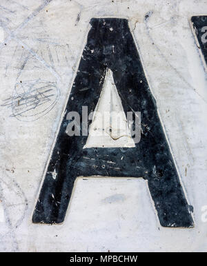 Formulierung in Distressed Zustand Typografie gefunden Brief A Stockfoto