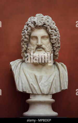 Kopf des Zeus. Römische Marmor kopieren aus dem 2. Jahrhundert AD auf der Römischen marmorbüste als Otricoli Zeus bekannt, die in den Uffizien (Galleria degli Uffizi) in Florenz, Toskana, Italien. Stockfoto