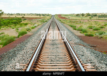 Eisenerz Zug Schienen - Pilbara - Australien Stockfoto