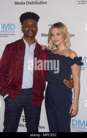 Burbank, CA. 20 Mai, 2018. Aubrey Joseph, Olivia Holt in der Ankunftshalle für Disney ABC Studios und 570.000 internationalen Upfronts, die Walt Disney Studios Los, Burbank, CA - 20. Mai 2018. Credit: Priscilla Grant/Everett Collection/Alamy leben Nachrichten Stockfoto