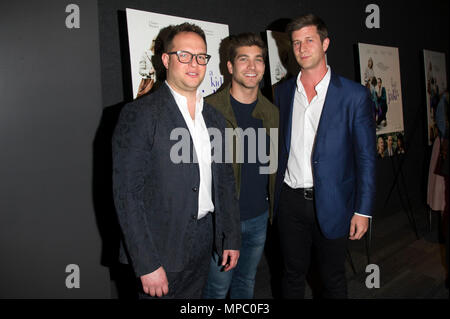 New York, USA. 21 Mai, 2018. (L - R) Ausführende Produzenten Sam Slater (L) und David Bernon und Produzent Paul Bernon teilnehmen" ein Kind wie Jake" New York Premiere am Grenzstein an 57 West am 21. Mai 2018 in New York City. Credit: Ron Adar/Alamy leben Nachrichten Stockfoto