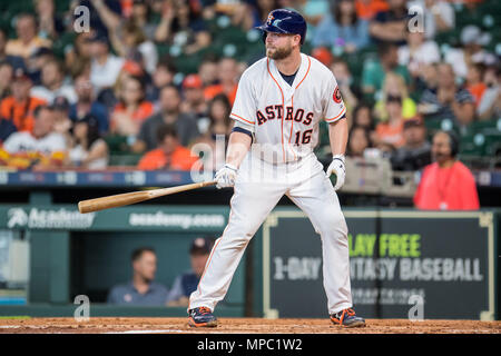 19. Mai 2018: Houston Astros catcher Brian McCann (16) Bei einem Major League Baseball Spiel zwischen den Houston Astros und die Cleveland Indians im Minute Maid Park in Houston, TX. Cleveland gewann das Spiel 5 zu 4... Trask Smith/CSM Stockfoto