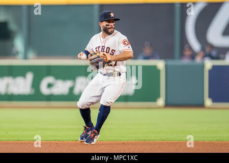 19. Mai 2018: Houston Astros zweiter Basisspieler Jose Altuve (27) Bei einem Major League Baseball Spiel zwischen den Houston Astros und die Cleveland Indians im Minute Maid Park in Houston, TX. Cleveland gewann das Spiel 5 zu 4... Trask Smith/CSM Stockfoto