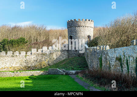 Der Ice Tower, das in der ummauerten Garten, die einst dunraven Schloss und die Grafen von Dunraven, Southerndown, Glamorgan Heritage Coast, South Wale gehörte Stockfoto