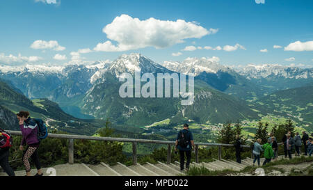 Blick vom Kehlsteinhaus alias "Eagles Nest" (durch Hitler während des WW2 verwendet) auf dem Gipfel des Kehlstein in der Nähe von Berchtesgaden, Deutschland. Stockfoto
